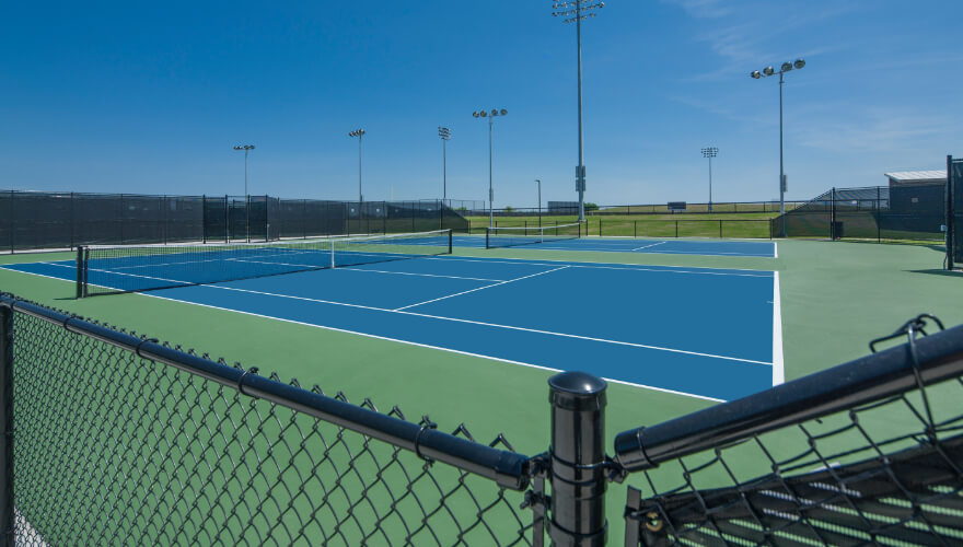 outdoor tennis courts