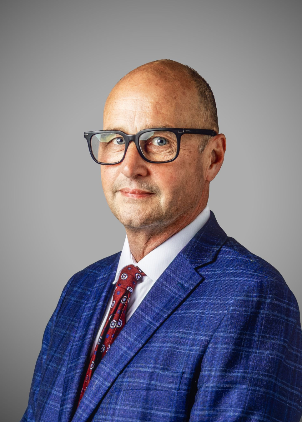 Steve Roth headshot 2026