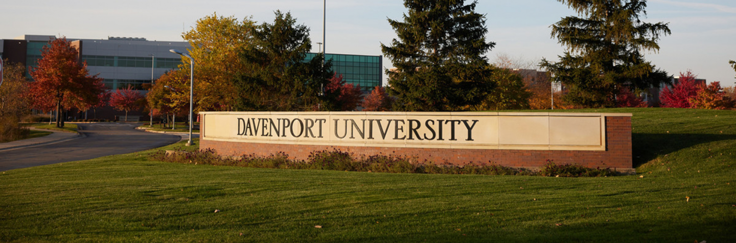 Davenpost welcome sign