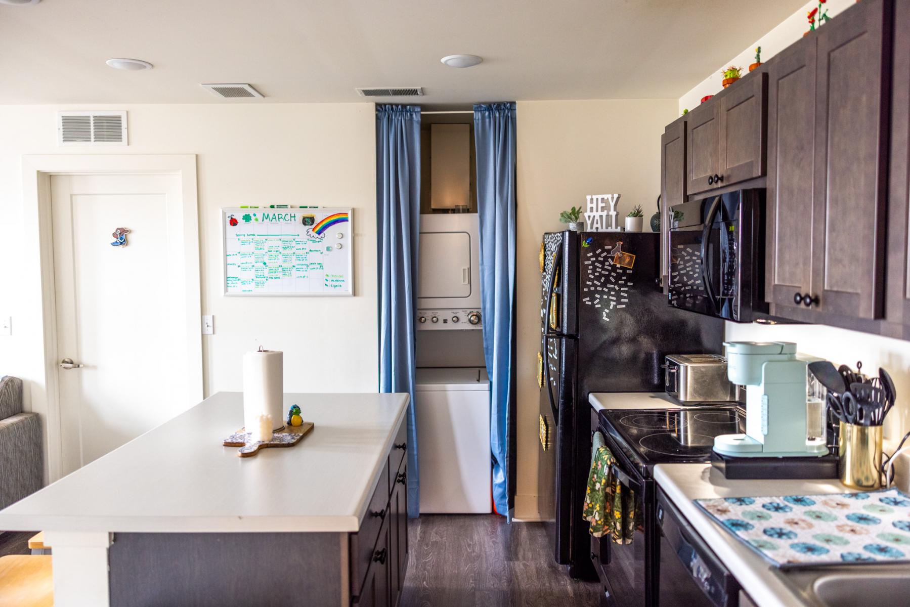 Image of a kitchen in the Panther Ridge apartments