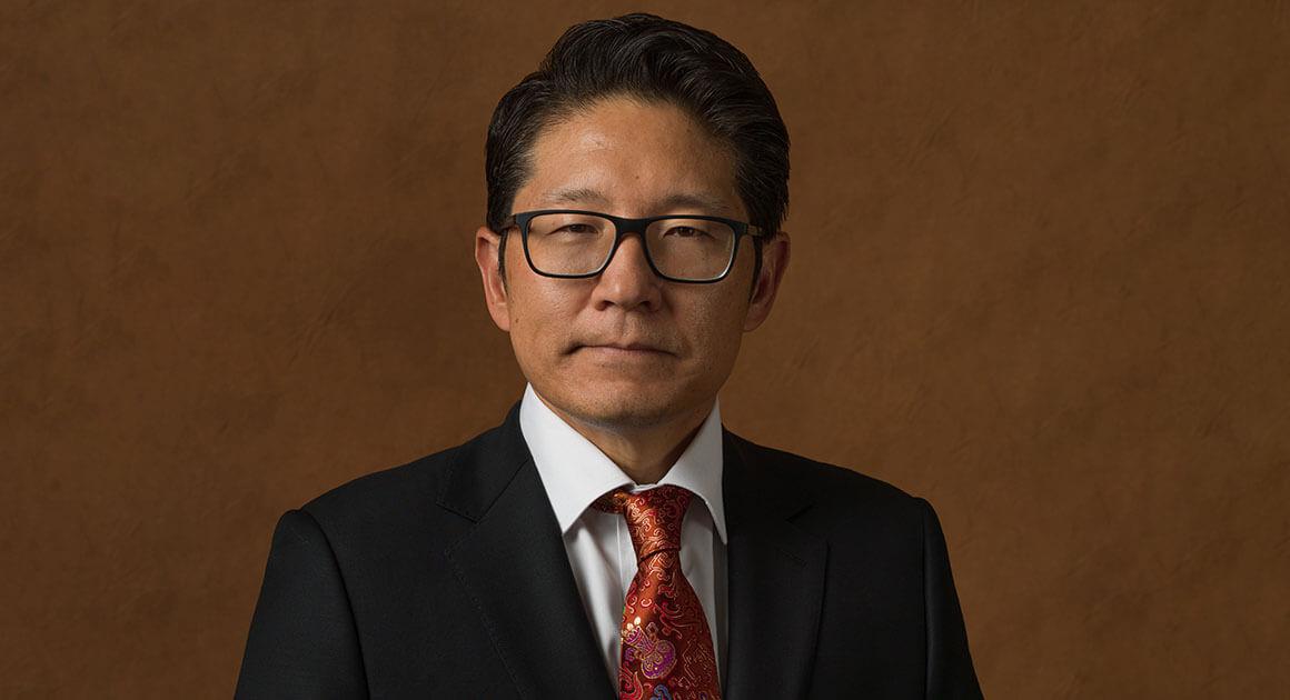 Dr. Peter Hahn
